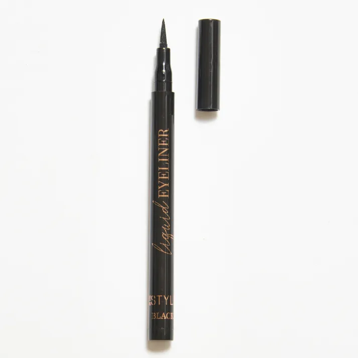 Liquid Liner Black