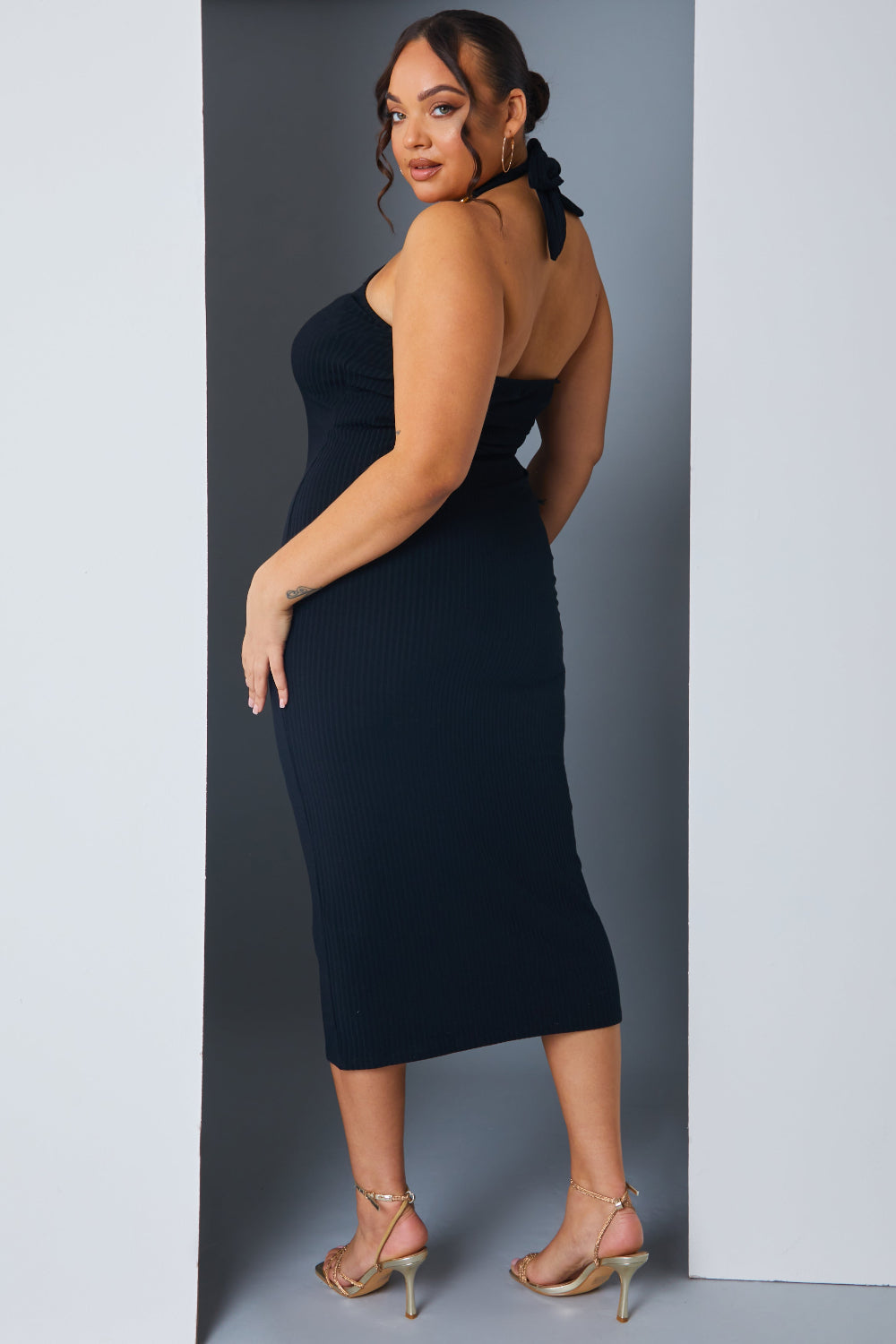 Asymmetric Ring Detail Midi Dress