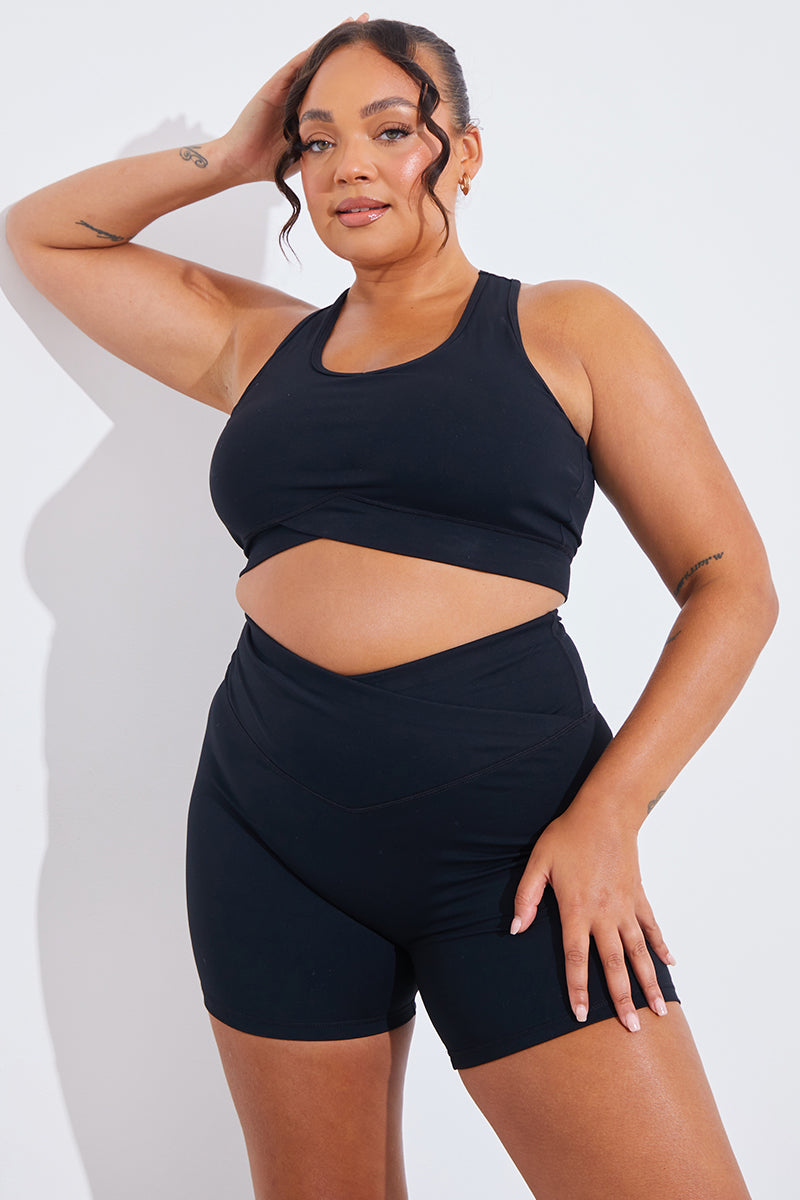 Soft Touch Cross Over Band Detail Medium Support Sports Bra