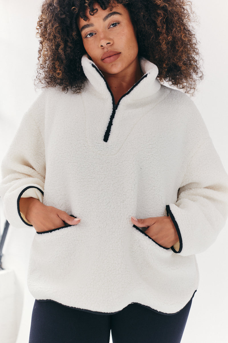 Contrast Piping Borg Lined Half Zip Up Fleece