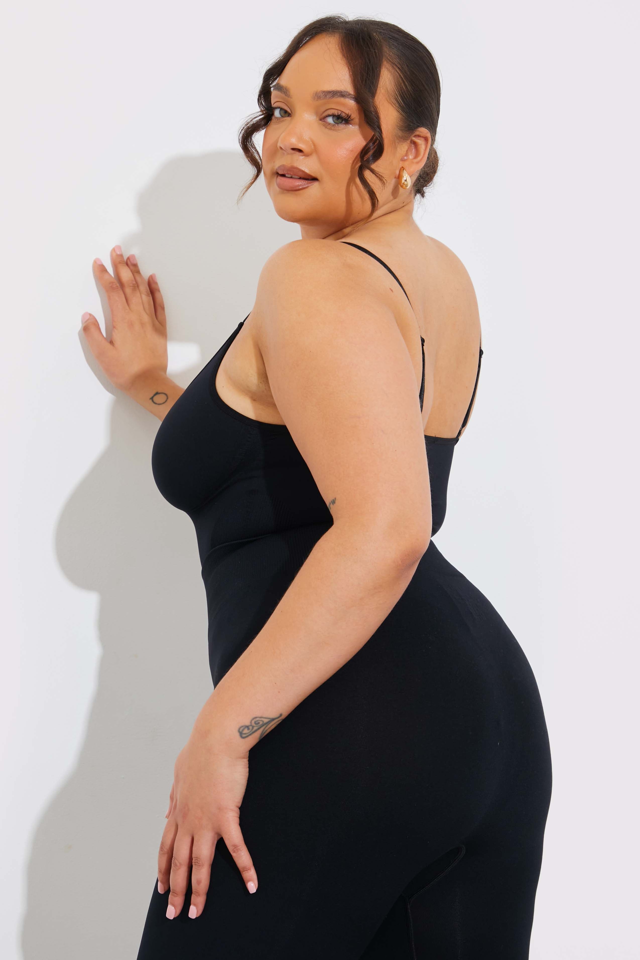 Seamless Strappy Snatched Shapewear Bodysuit