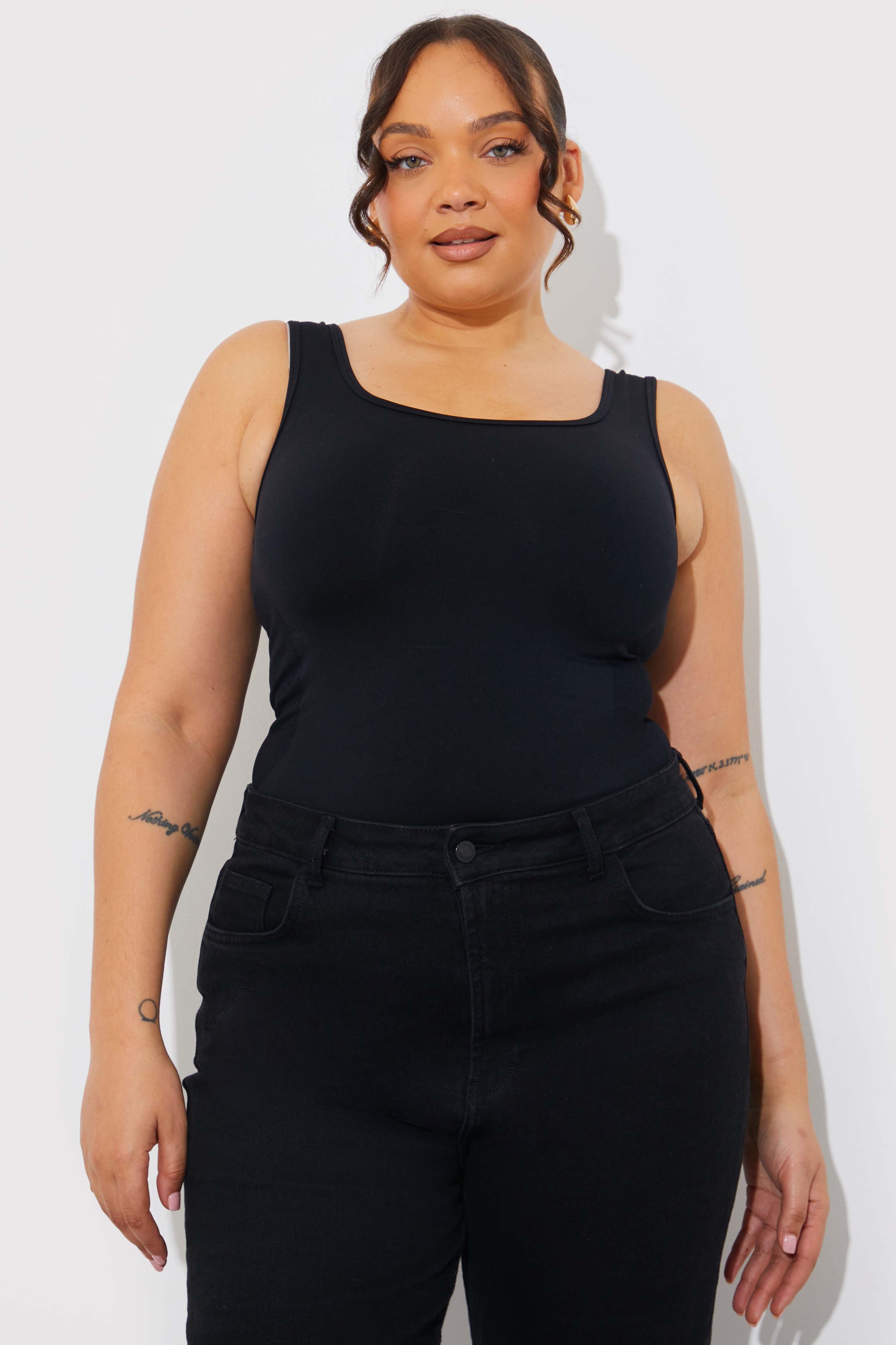 Seamless Scoop Neck Snatched Shapewear Top