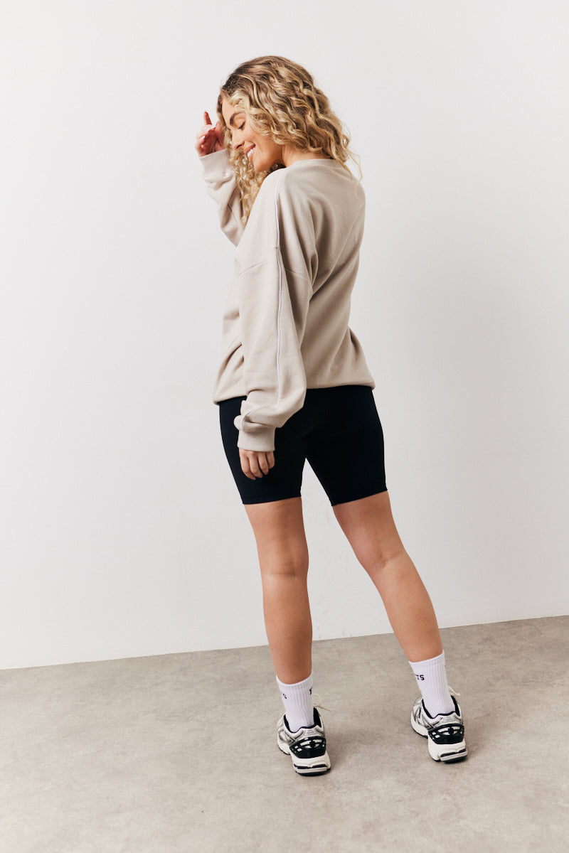 Stone Fits Leisure Club Graphic Oversized Sweatshirt