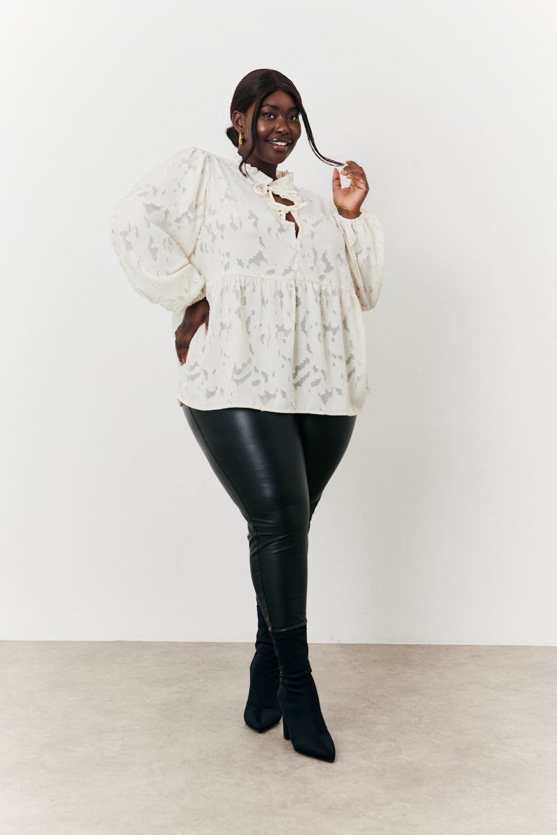 Jacquard Balloon Sleeve Blouse