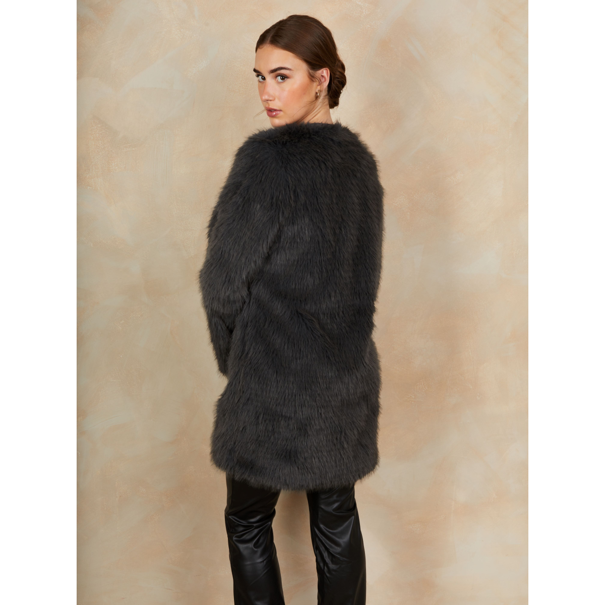 Shaggy Faux Fur Coat in Grey